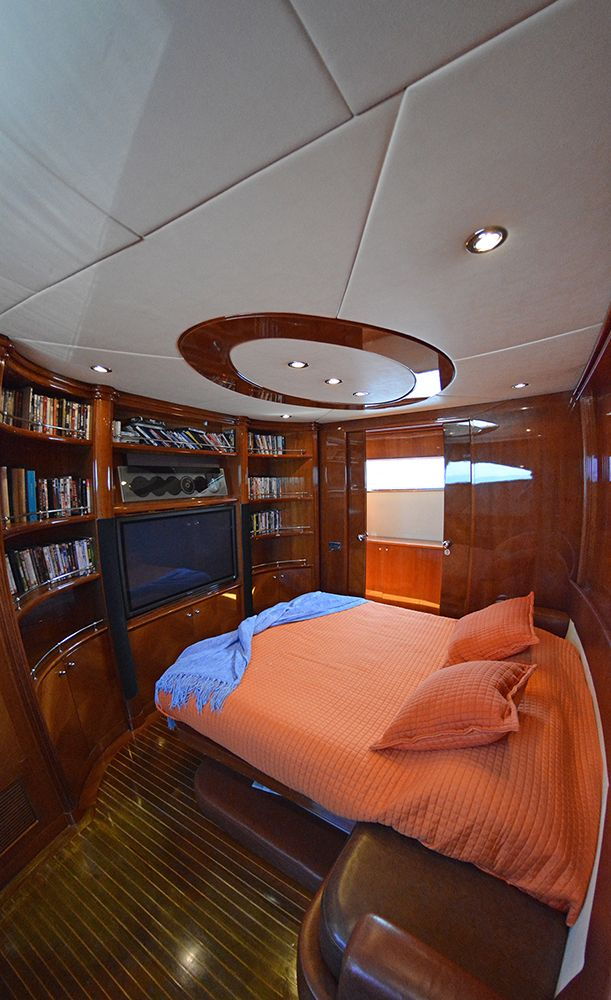 Azimut 100 SESTANTE Servicios Navieros, Embarcaciones La Paz, BCS