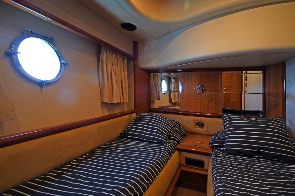 Azimut 62 SESTANTE Servicios Navieros, Embarcaciones La Paz, BCS