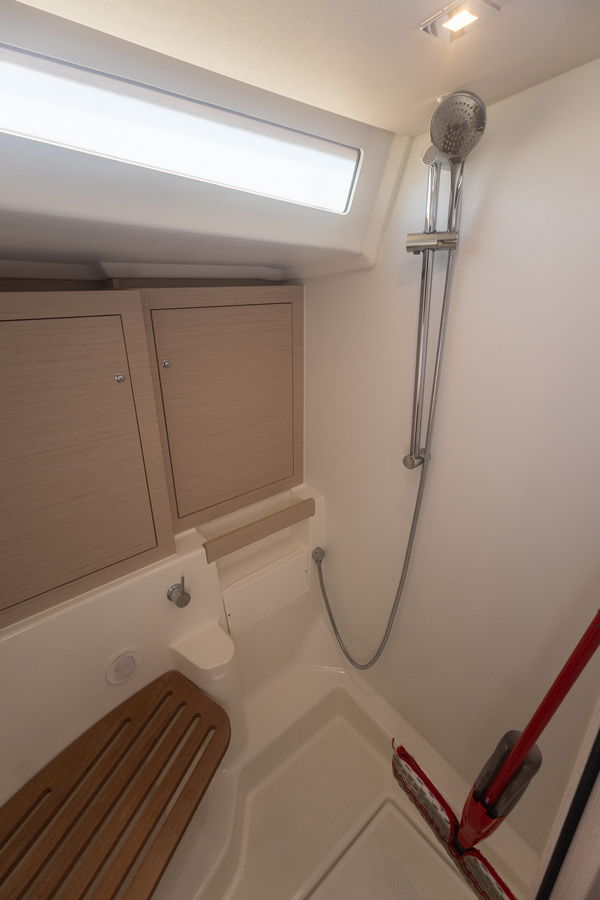 Beneteau 52 SESTANTE Servicios Navieros, Embarcaciones La Paz, BCS