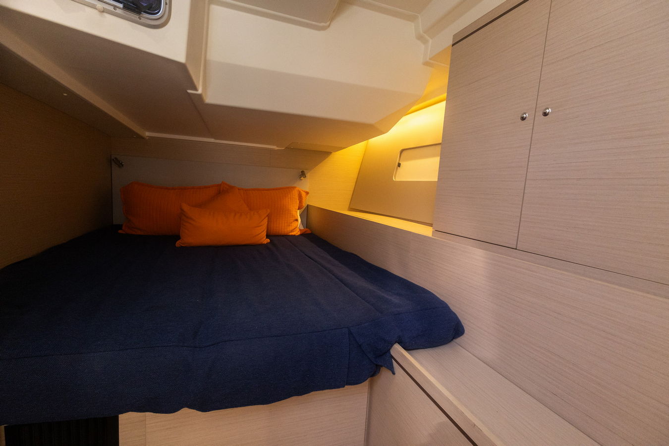 Beneteau 52 SESTANTE Servicios Navieros, Embarcaciones La Paz, BCS