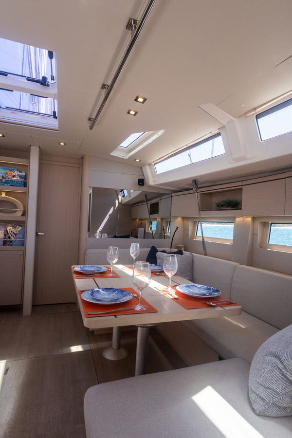 Beneteau 52 SESTANTE Servicios Navieros, Embarcaciones La Paz, BCS